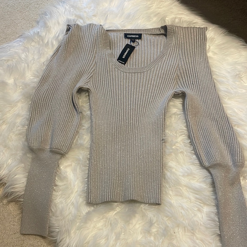 Grey sweater